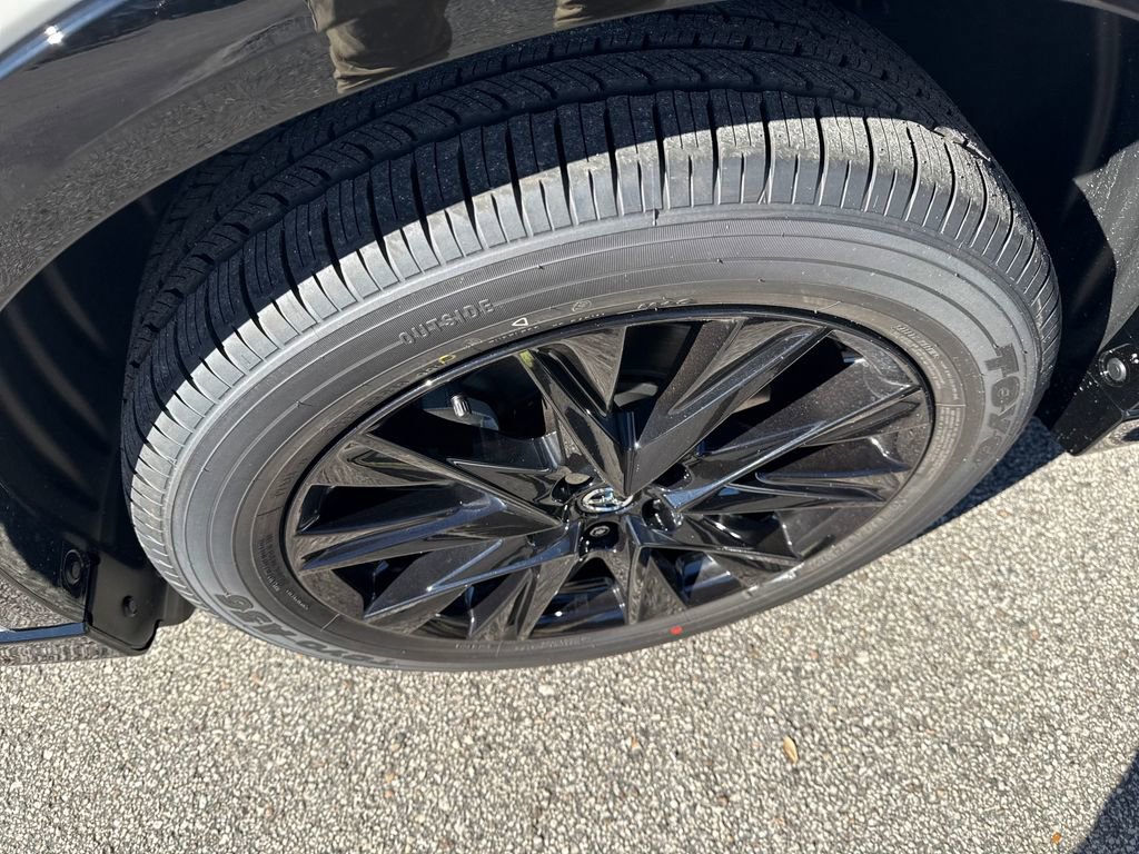 Used 2025 MAZDA CX-5 Carbon Edition image 32