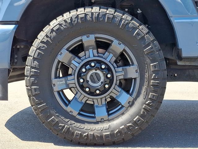 Used 2023 Ford F250 Lariat w/ Sport Appearance Package image 8