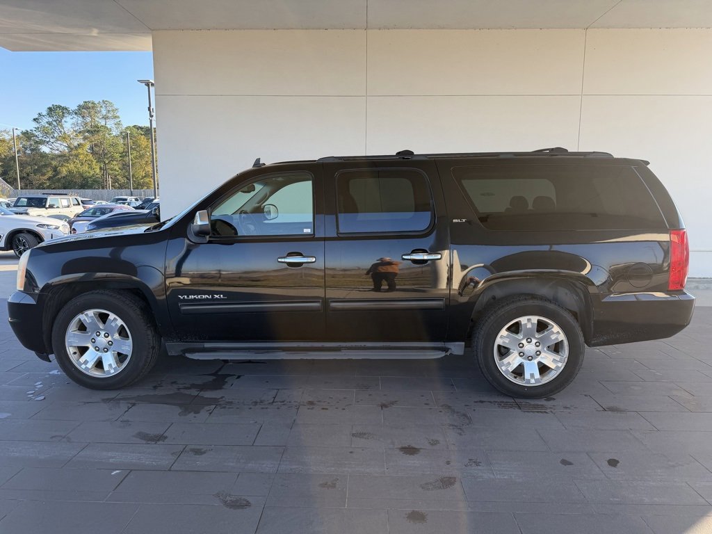 Used 2011 GMC Yukon XL SLT image 9