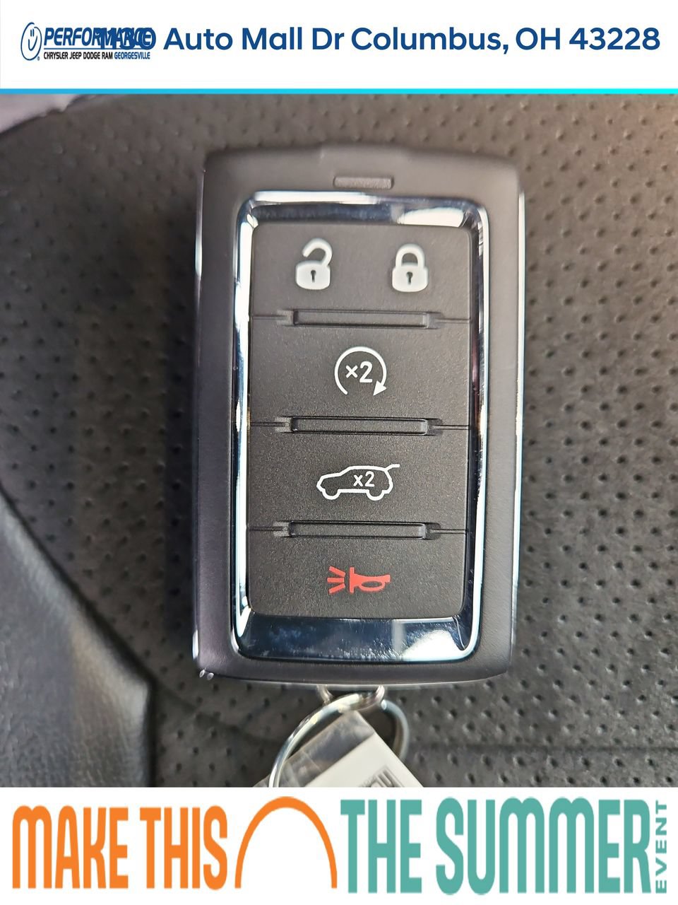 New 2026 Jeep Grand Cherokee Altitude AWD/4WD image 32