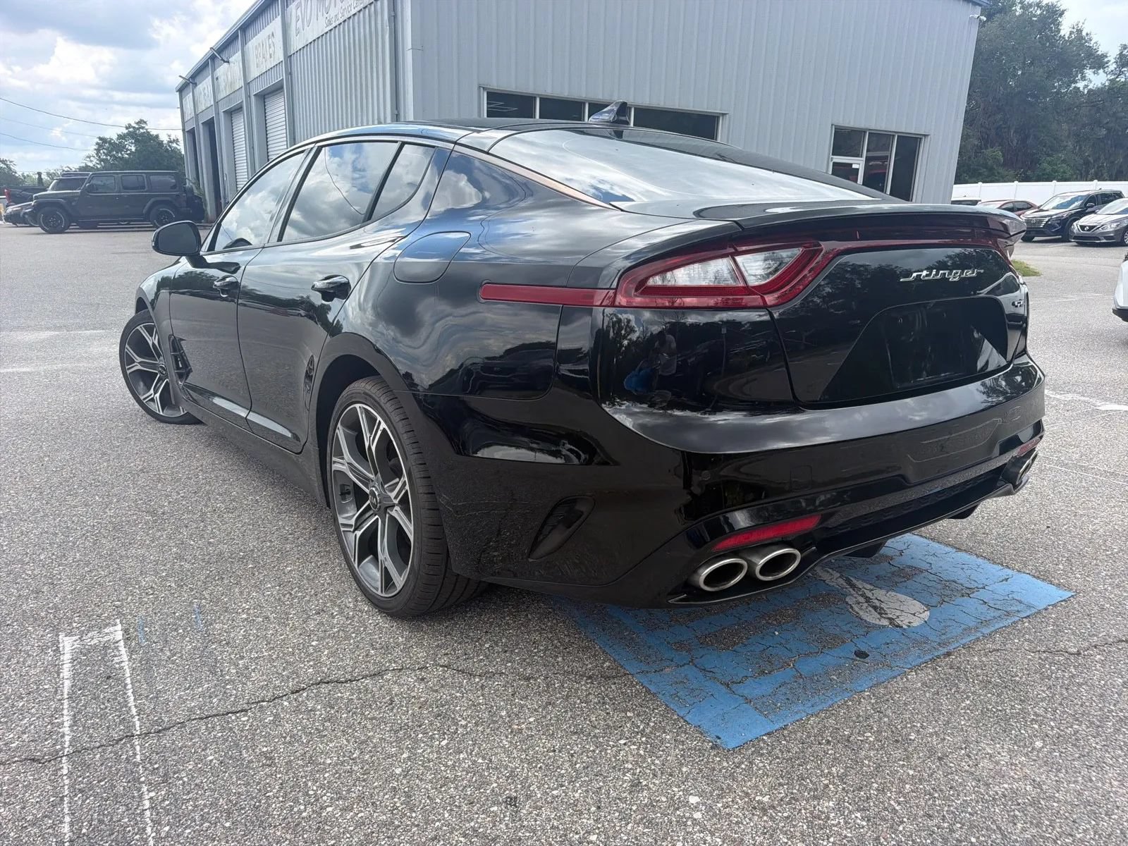 Used 2021 Kia Stinger GT-Line RWD image 10