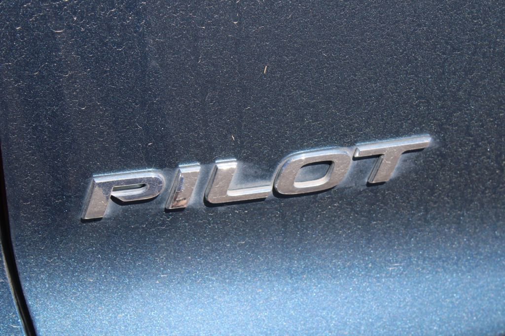 Used 2018 Honda Pilot Touring image 9