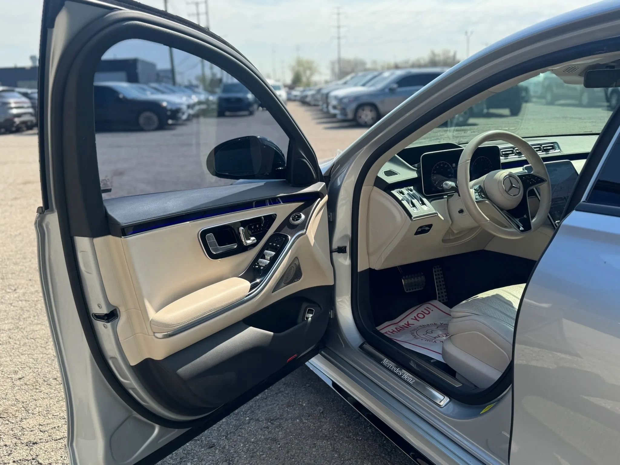 Used 2023 Mercedes-Benz S 580e 4MATIC Sedan w/ AMG Line image 14