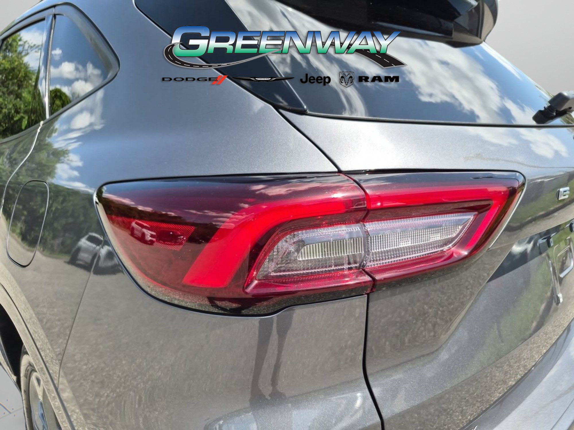 Used 2023 Ford Escape ST-Line w/ Tech Pack #1 FWD image 30