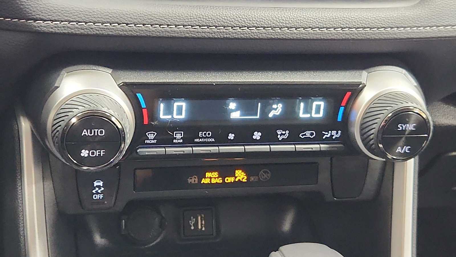 Certified 2024 Toyota RAV4 XLE AWD/4WD image 21