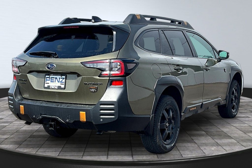 Used 2025 Subaru Outback Wilderness AWD/4WD image 6
