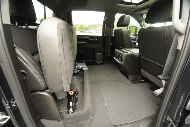 Used 2024 GMC Sierra 2500 Denali w/ Denali Reserve Package AWD/4WD image 39