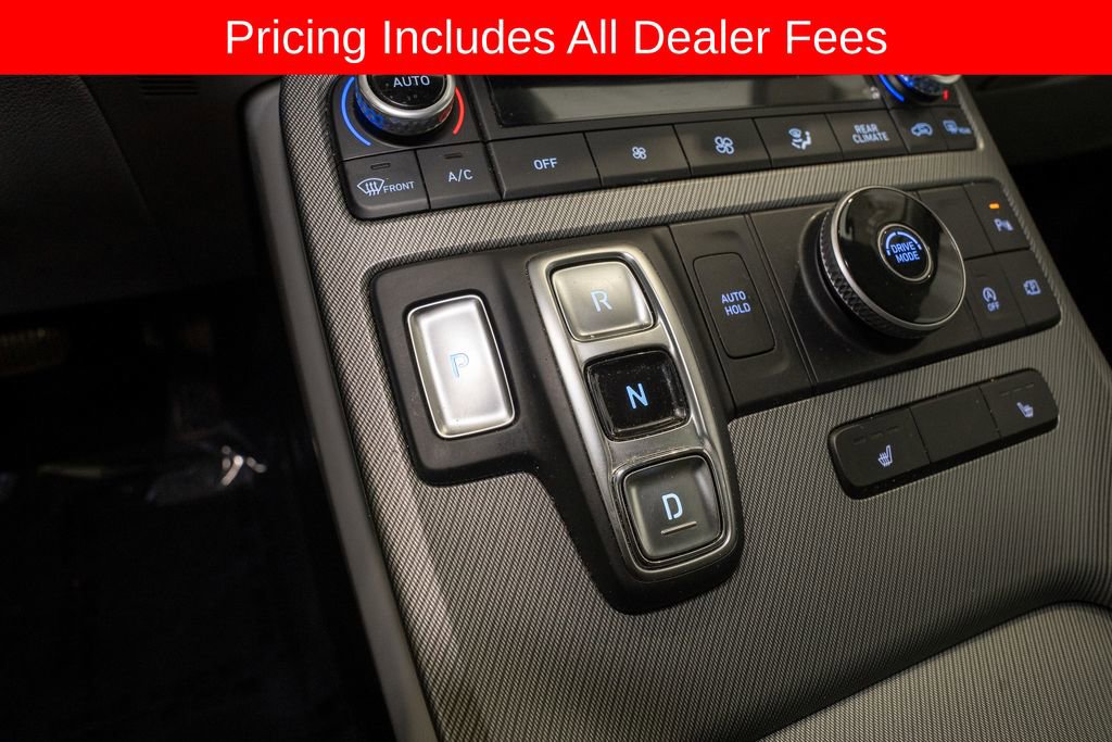 Used 2024 Hyundai Palisade SEL FWD image 17