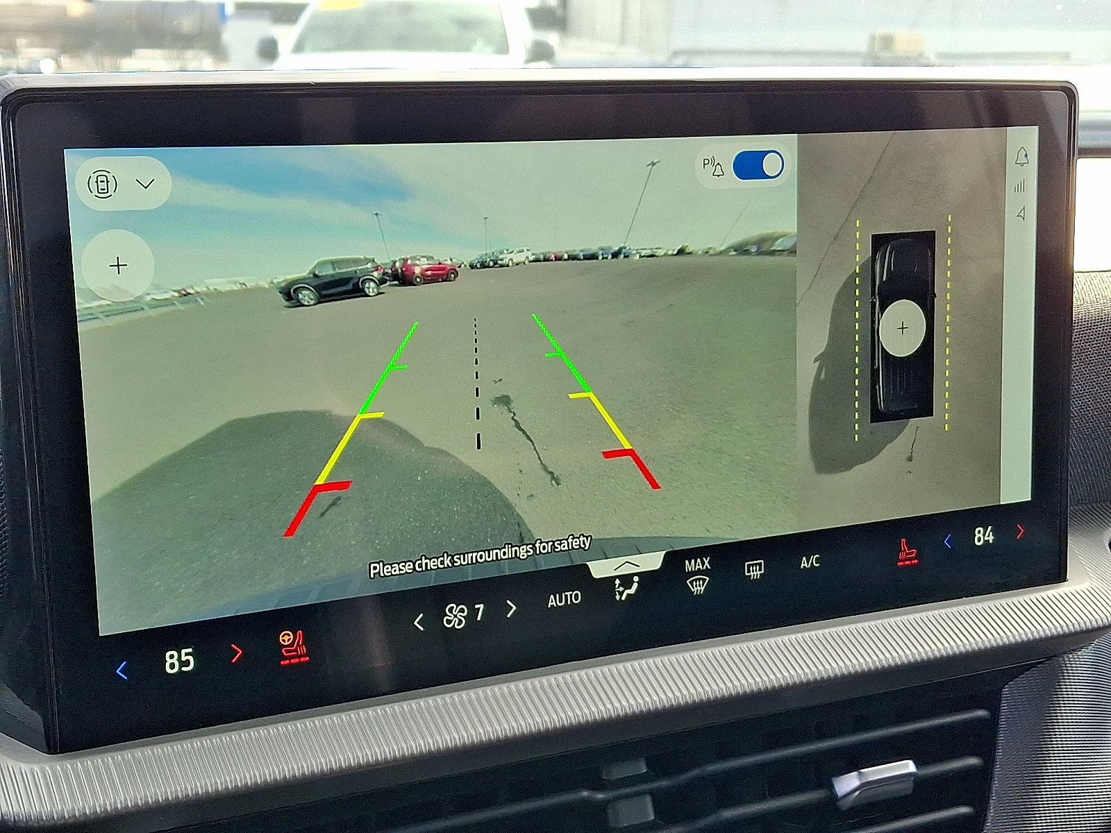 Used 2025 Ford Explorer ST image 19