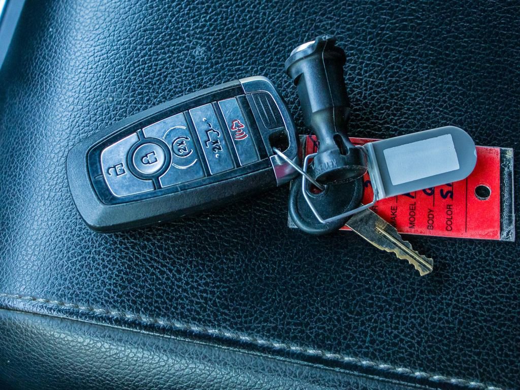 Used 2022 Ford F250 Lariat w/ Lariat Ultimate Package image 37