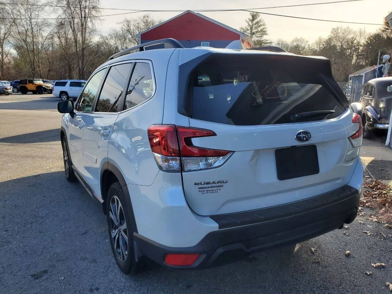 Used 2019 Subaru Forester Limited image 7