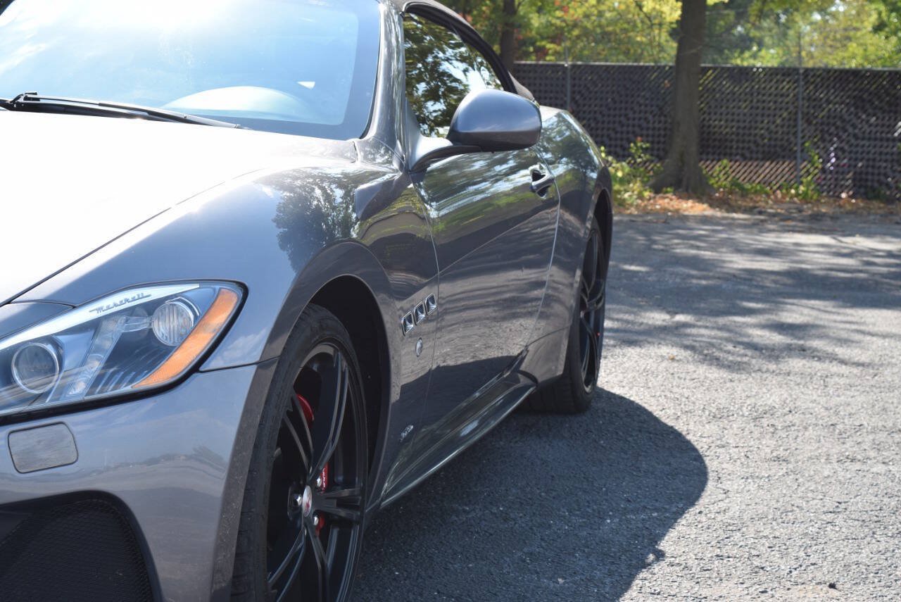Used 2019 Maserati GranTurismo Sport RWD image 12