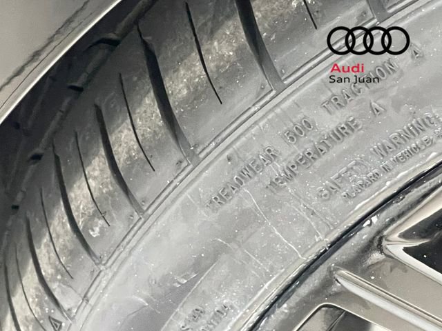 Used 2021 BMW 330i Sedan w/ Driving Assistance Package image 10