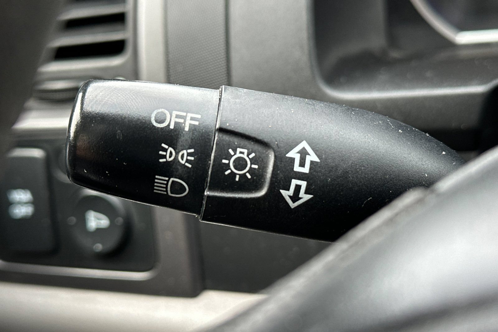 Used 2007 Honda CR-V LX image 23