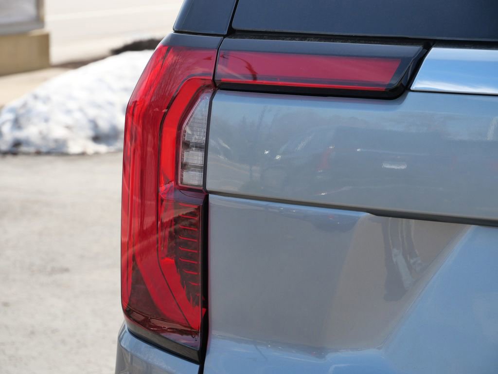 New 2026 GMC Yukon Elevation AWD/4WD image 11