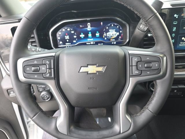 Used 2024 Chevrolet Silverado 3500 LT w/ Convenience Package image 5