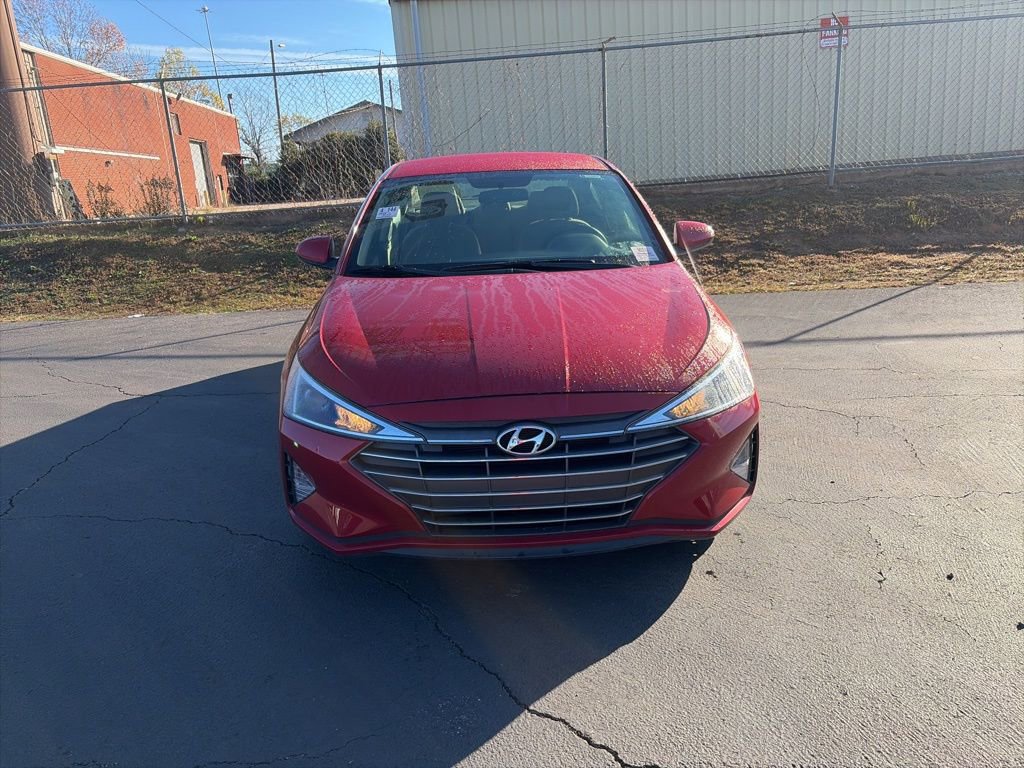 Used 2019 Hyundai Elantra SE image 2