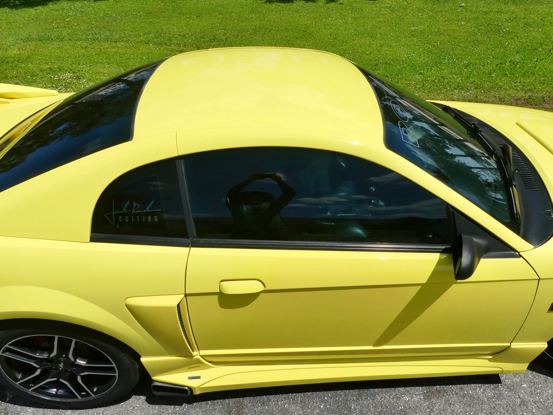 Used 2001 Ford Mustang GT RWD image 50