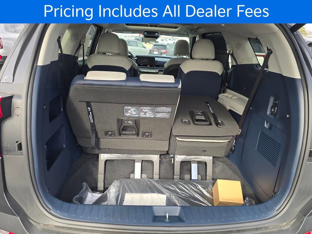 New 2026 Kia Carnival SX FWD image 11