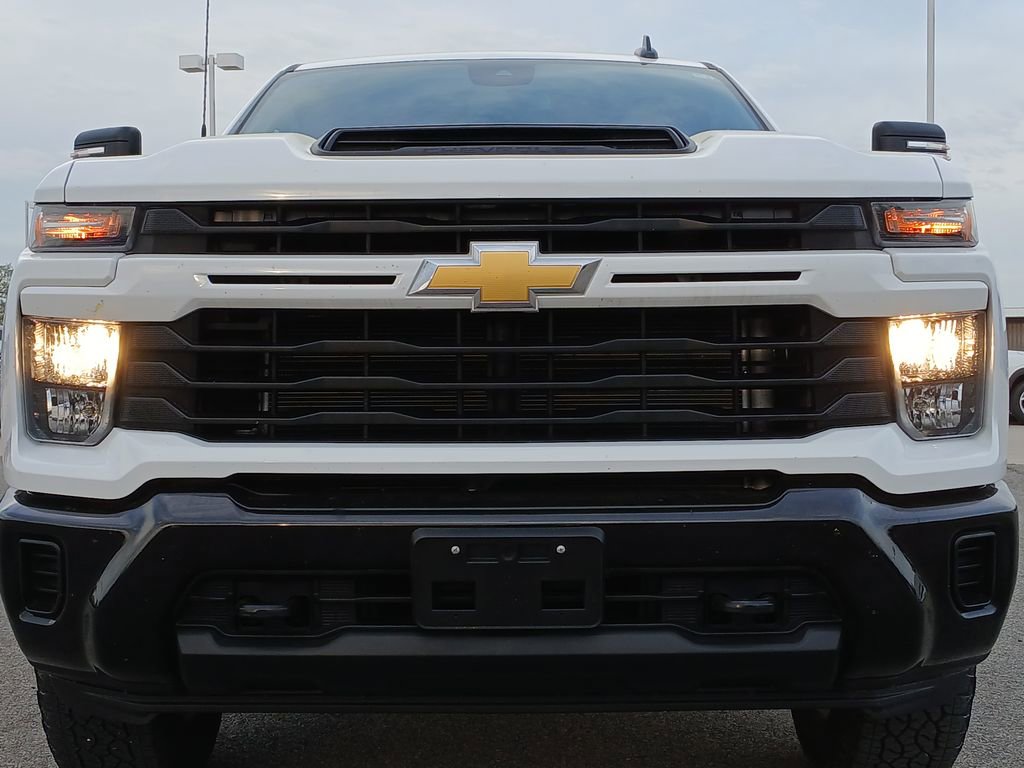 Certified 2025 Chevrolet Silverado 2500 Custom w/ Custom Convenience Package image 32