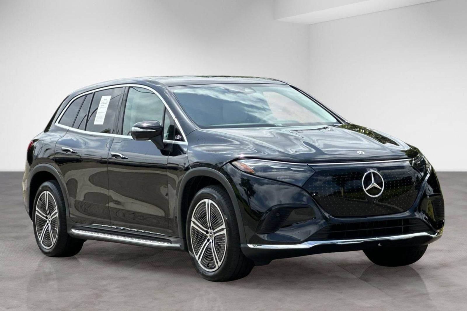 Used 2023 Mercedes-Benz EQS 450+ 4MATIC SUV image 8