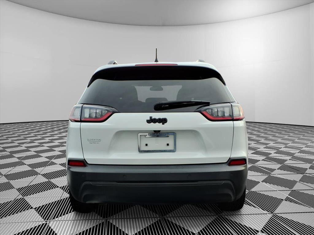 Used 2020 Jeep Cherokee Latitude Plus image 6