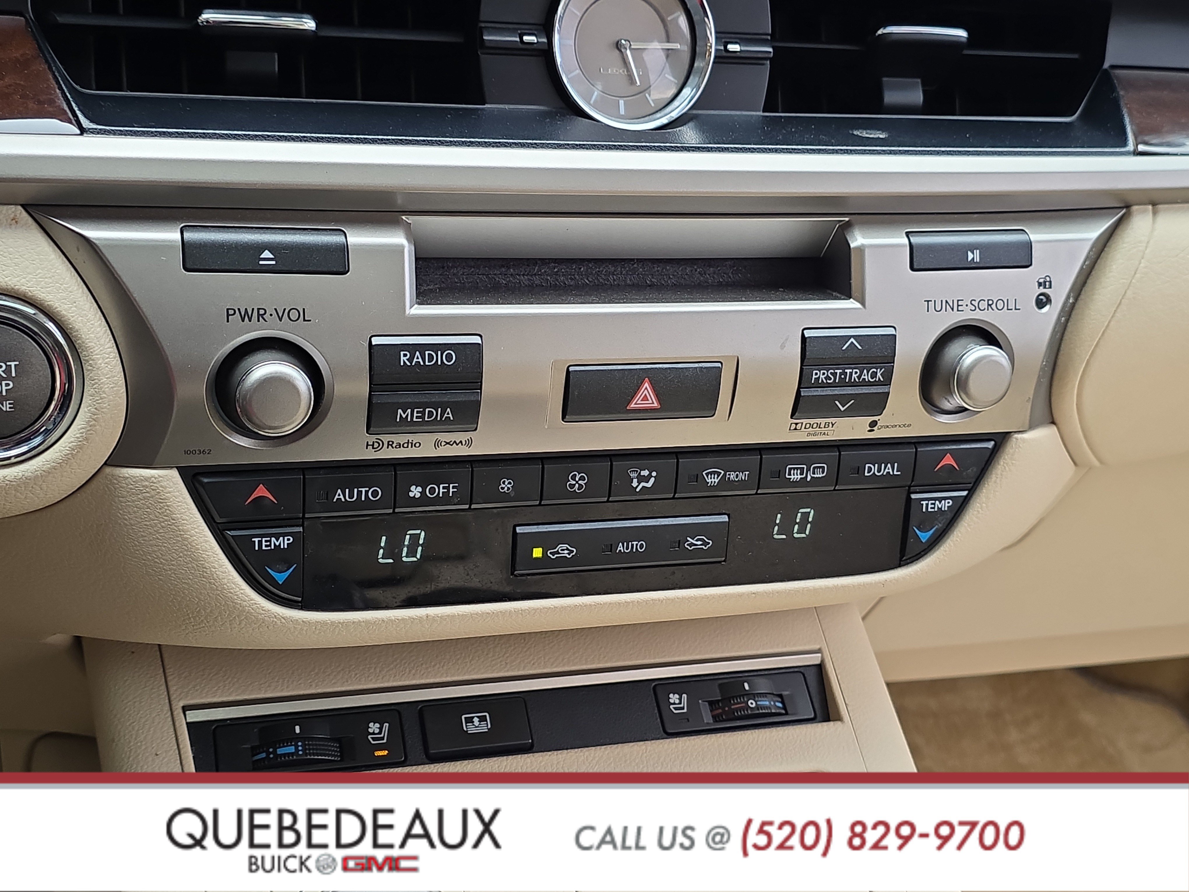 Used 2014 Lexus ES 350 w/ Luxury Package FWD image 19