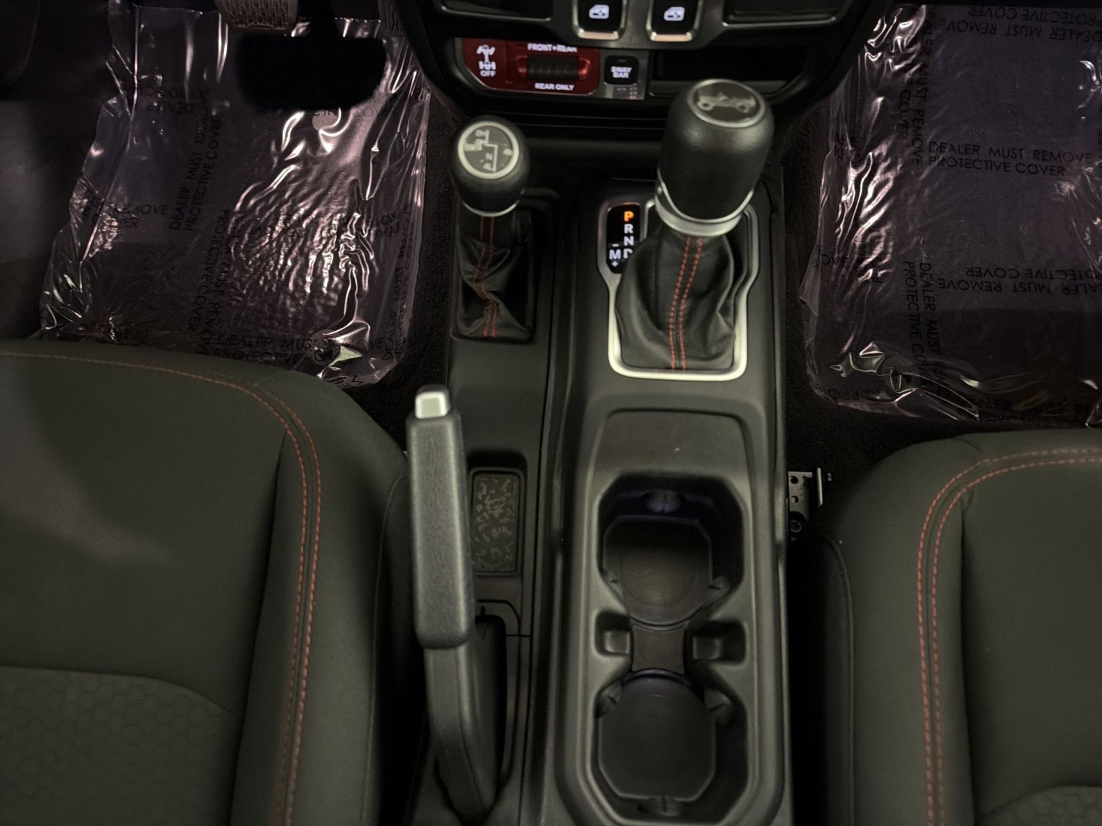 Used 2020 Jeep Wrangler Rubicon w/ Steel Bumper Group image 22