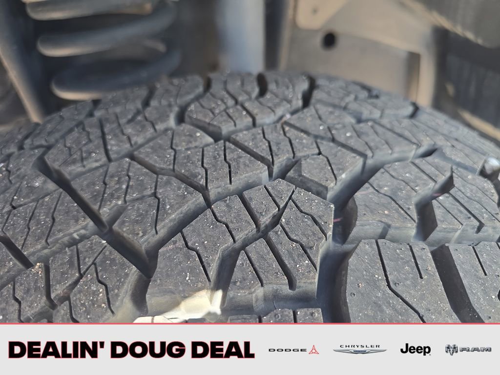 Used 2018 RAM 2500 Tradesman w/ Chrome Appearance Group AWD/4WD image 27