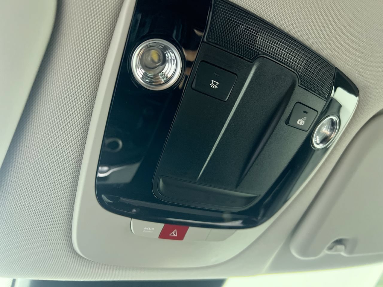 New 2026 Kia EV6 Light RWD image 18