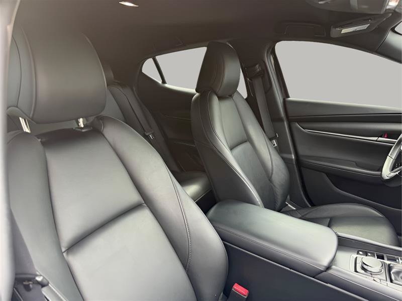 Used 2022 MAZDA MAZDA3 s FWD image 25