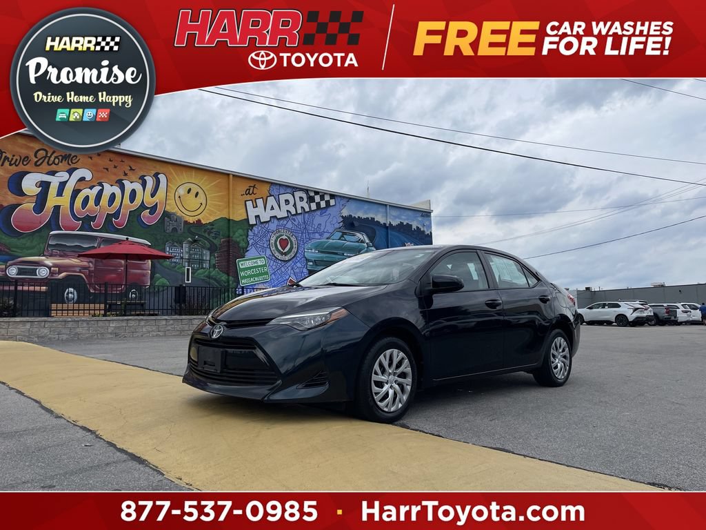 Certified 2018 Toyota Corolla LE FWD image 1