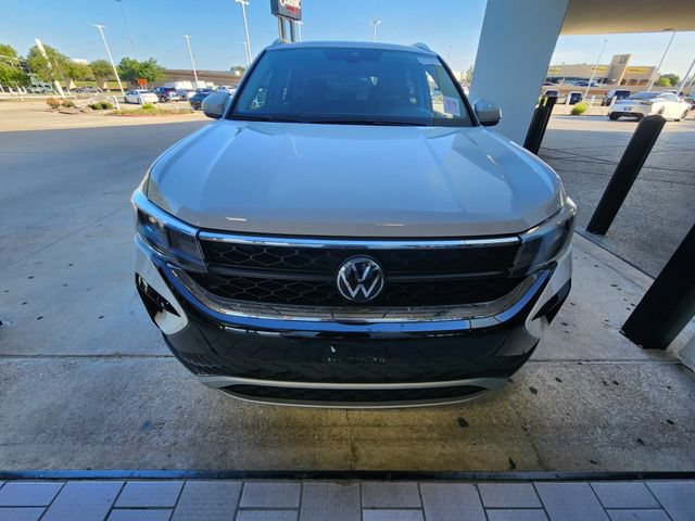 Used 2024 Volkswagen Taos SE FWD video 2