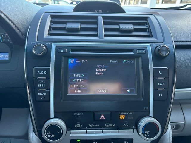 Used 2014 Toyota Camry LE image 25