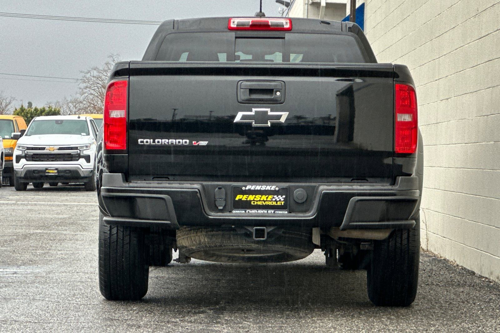 Used 2018 Chevrolet Colorado Z71 w/ Z71 Midnight Edition image 5