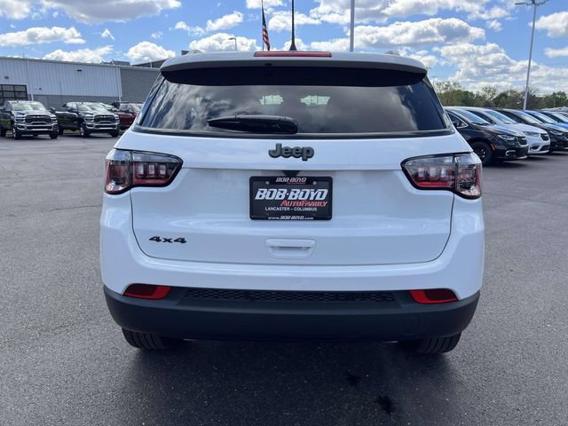 New 2026 Jeep Compass Latitude AWD/4WD image 6