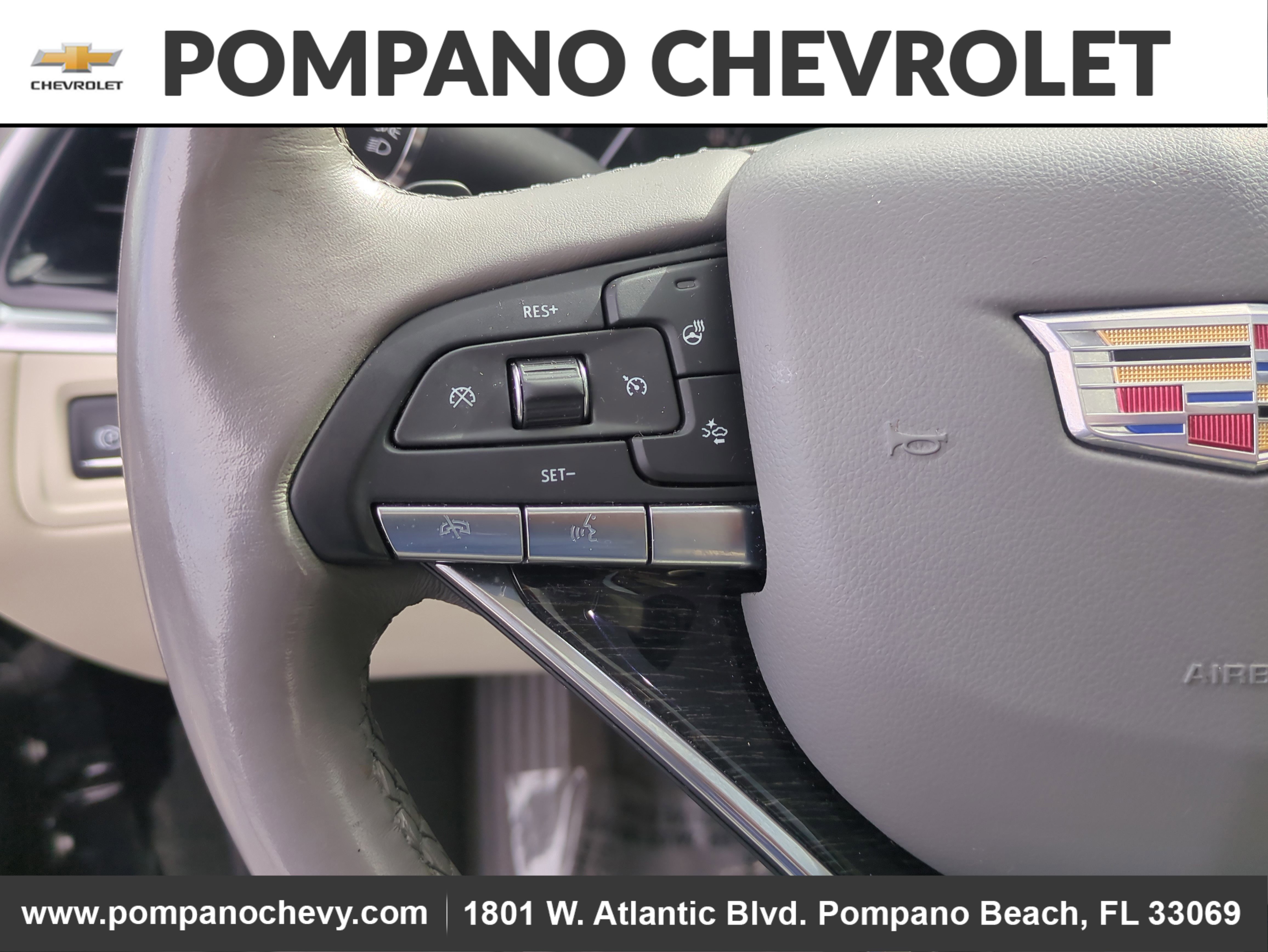 Used 2021 Cadillac XT6 Premium Luxury image 29