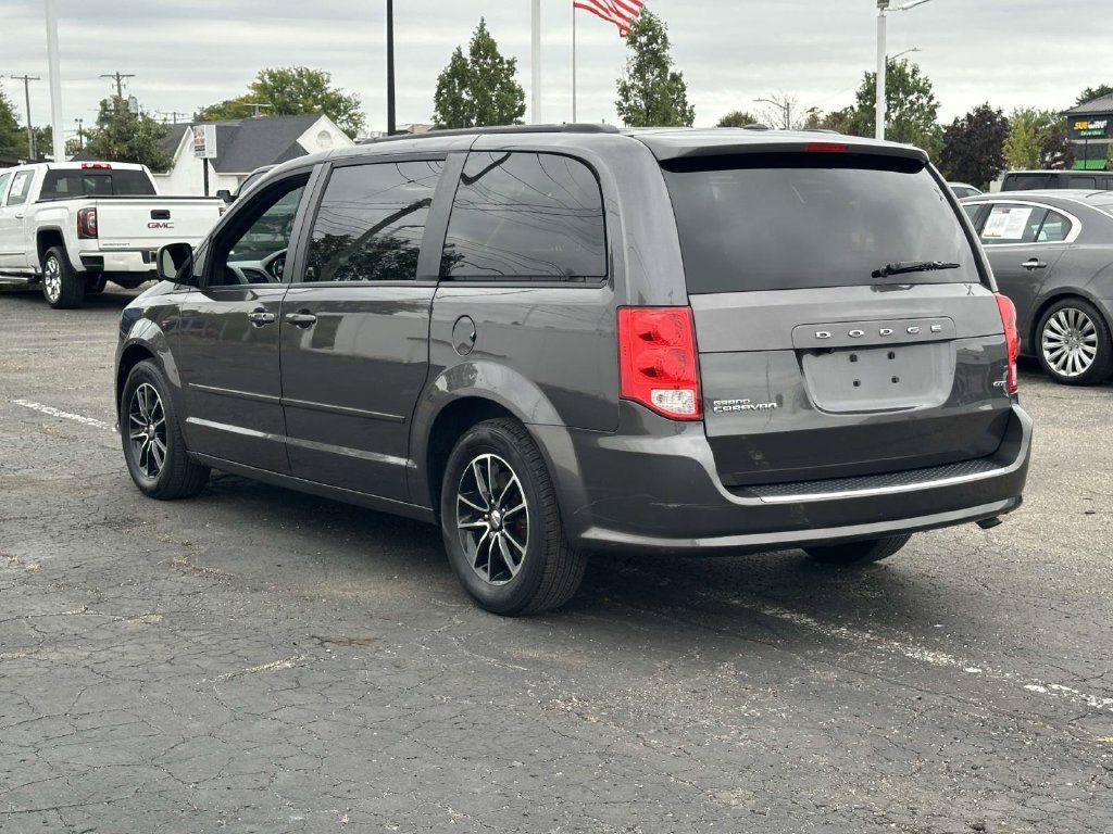 Used 2017 Dodge Grand Caravan GT FWD image 6