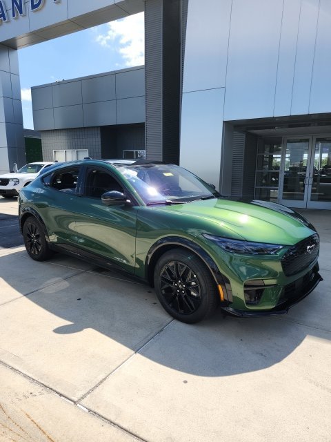 New 2026 Ford Mustang Mach-E Premium w/ Sport Appearance Package AWD/4WD image 2