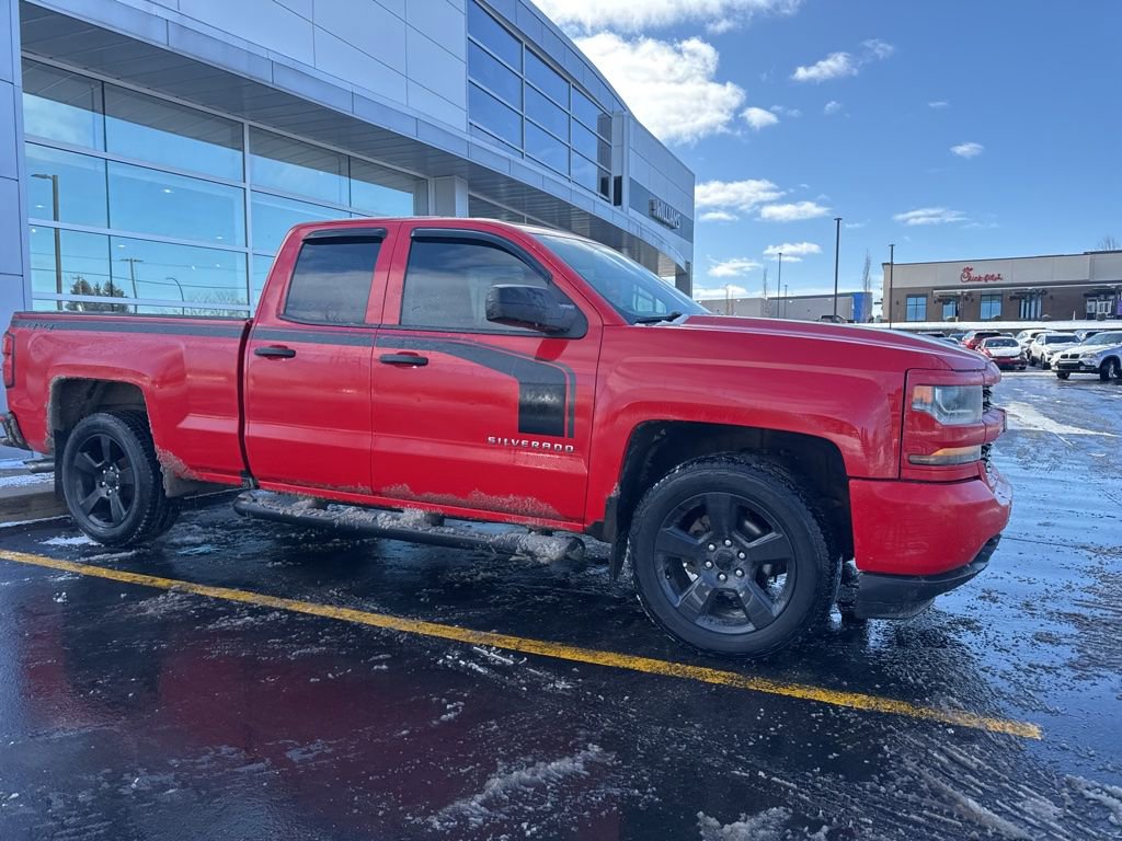 Used 2017 Chevrolet Silverado 1500 Custom image 11