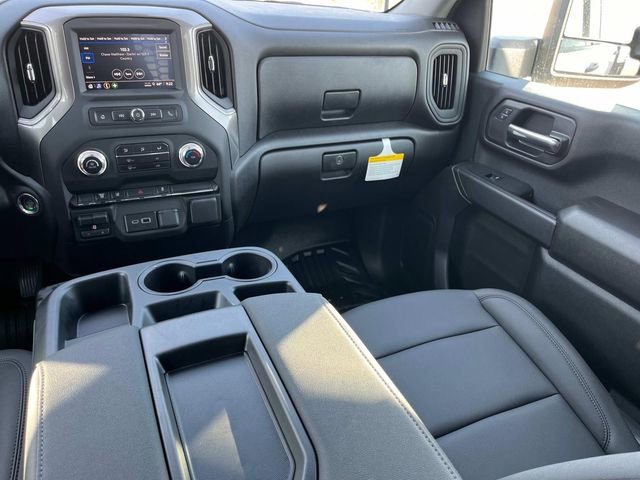 New 2025 GMC Sierra 3500 Pro w/ Convenience Package image 15