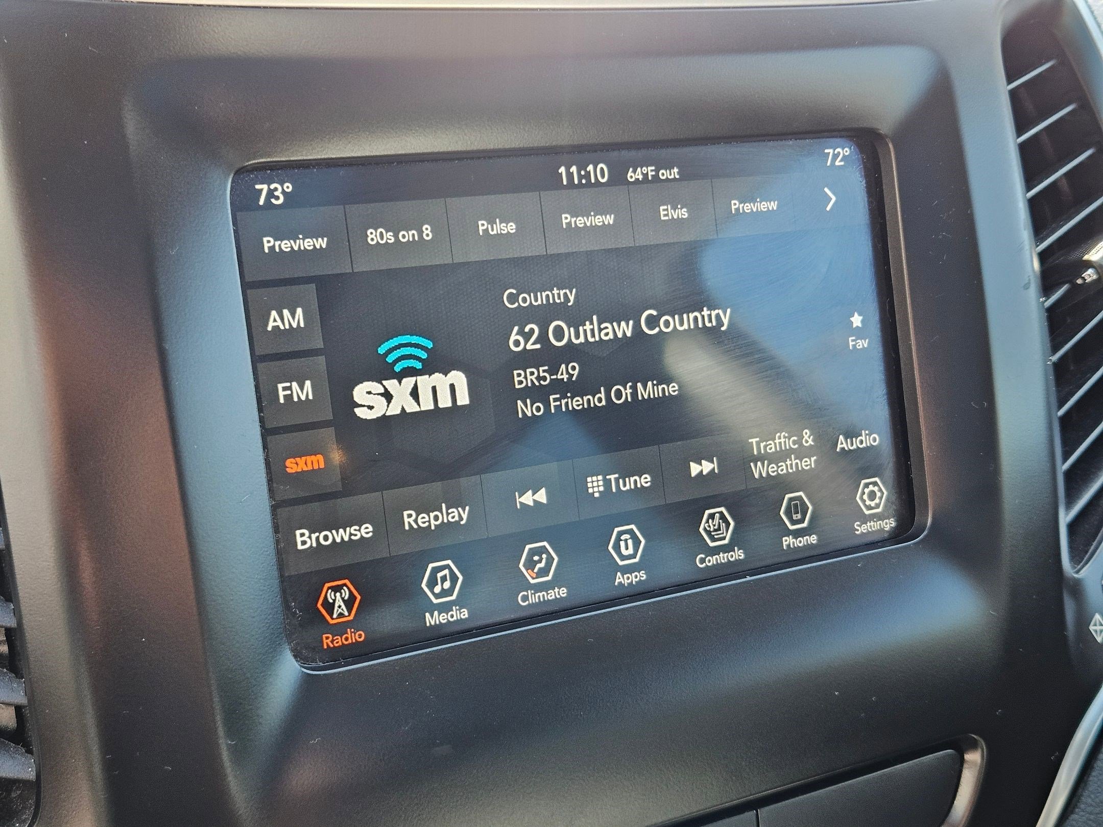 Used 2020 Jeep Cherokee Latitude Plus w/ Cold Weather Group AWD/4WD image 25