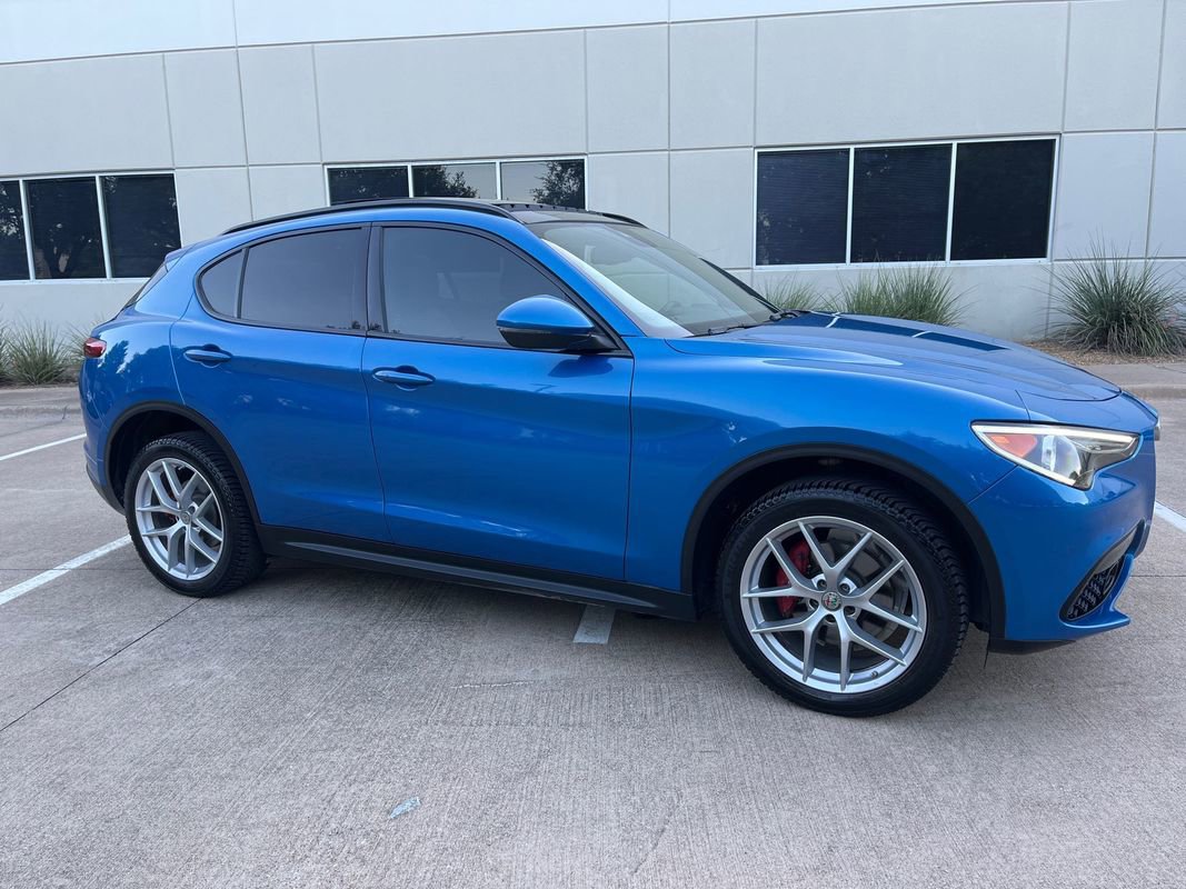 Used 2019 Alfa Romeo Stelvio Ti Sport w/ Quick Order Package 22S Sport image 11