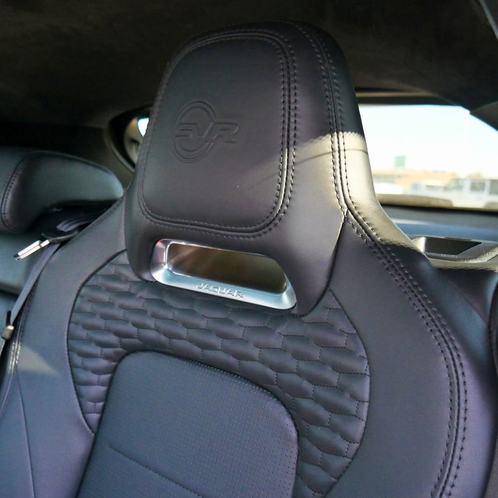 Used 2024 Jaguar F-PACE SVR image 26