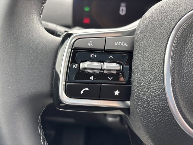 Used 2025 Kia Sorento EX image 26