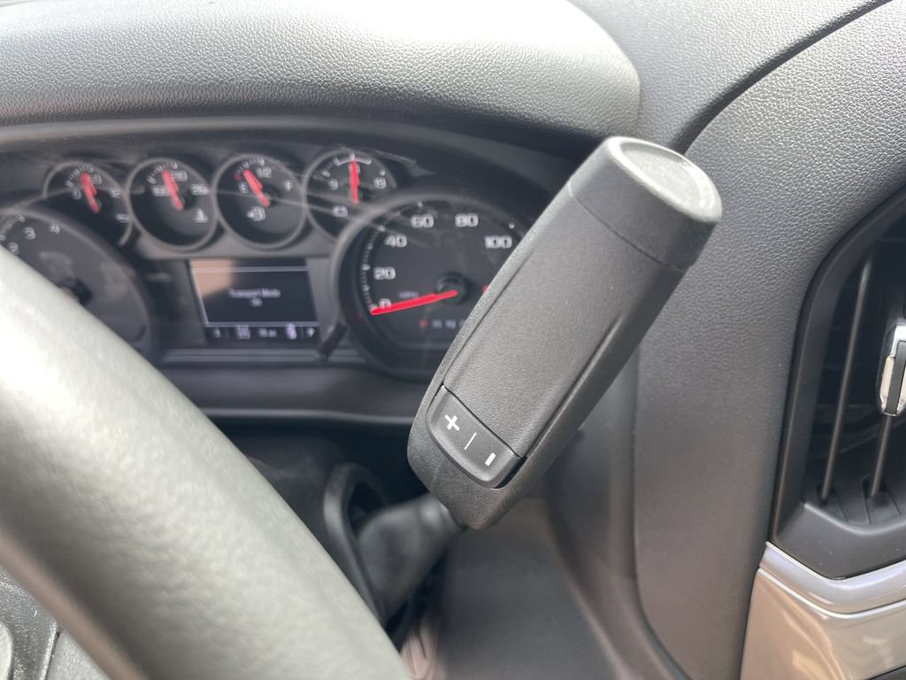 New 2026 Chevrolet Silverado 1500 W/T w/ WT Value Package AWD/4WD image 19