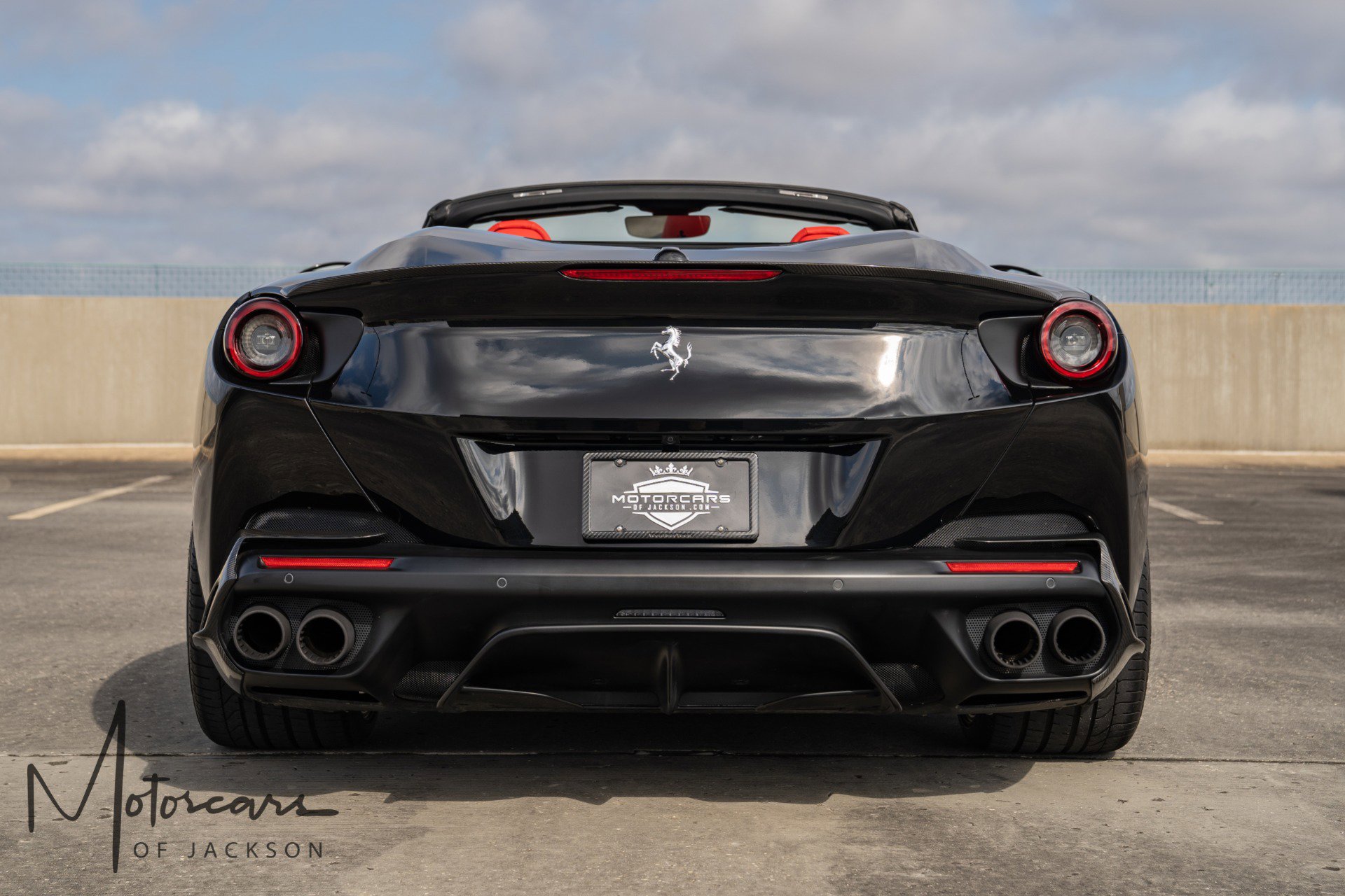 Used 2019 Ferrari Portofino image 12