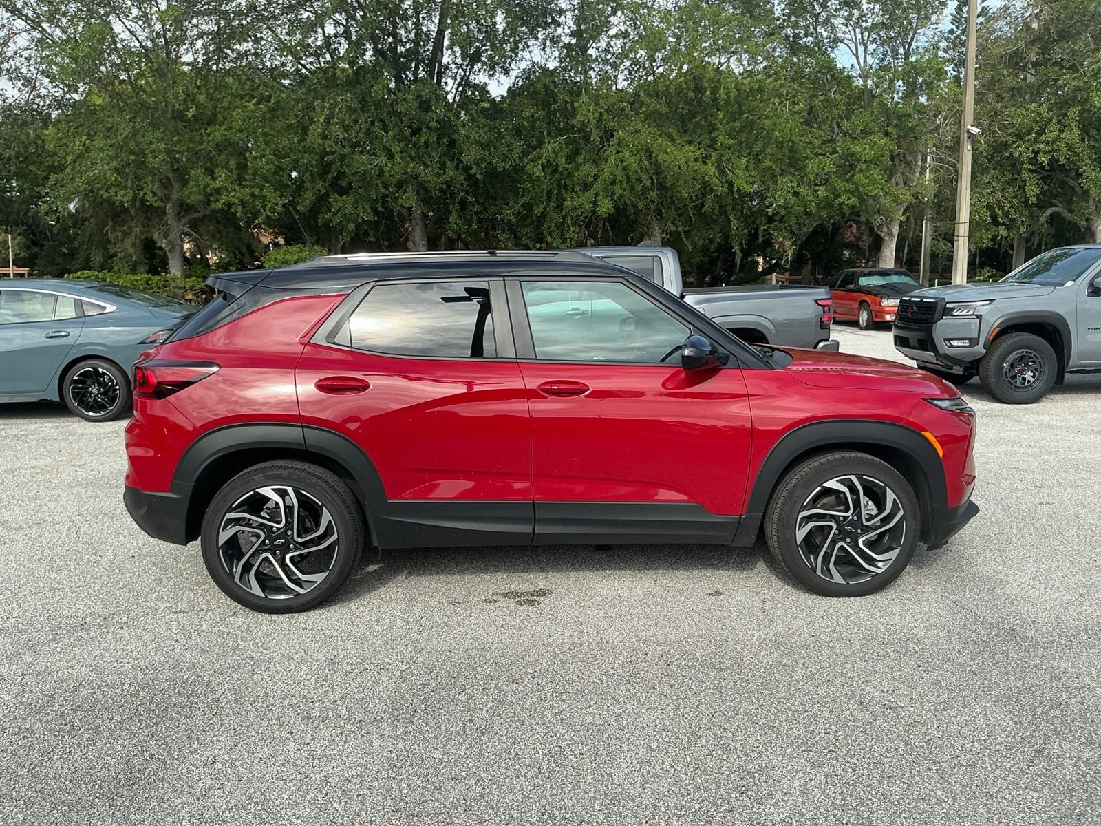 Used 2026 Chevrolet TrailBlazer RS w/ Convenience Package FWD image 11