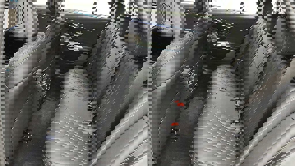 Used 2024 Mercedes-Benz E 450 4MATIC All-Terrain Wagon w/ Multicontour Seating Package image 23