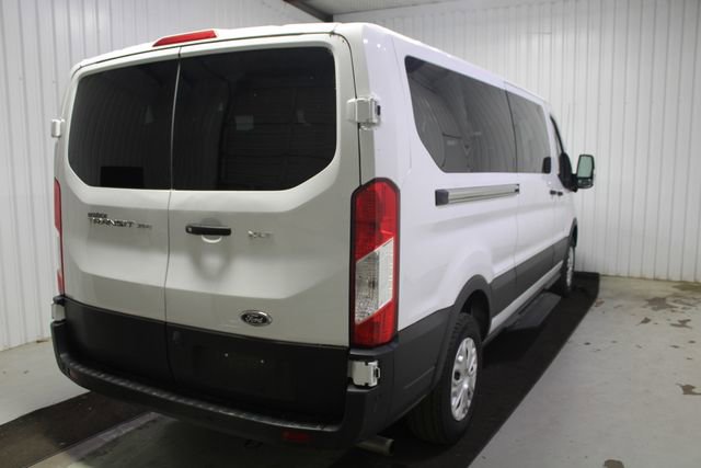 Used 2023 Ford Transit 350 XLT RWD image 6